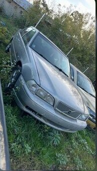 VOLVO S70