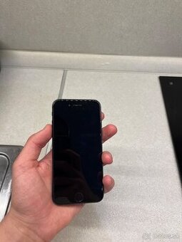 Na predaj IPhone 7 128 gb black