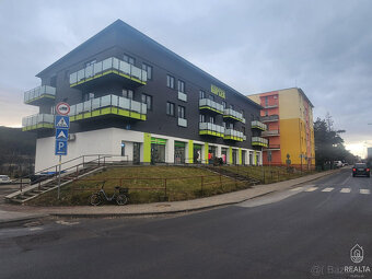 Moderný 2-izbový byt s balkónom na prenájom – Svit
