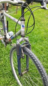 Predám horský bicykel.