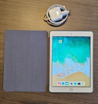 iPad 6th generation (wifi+sim) 32 GB
