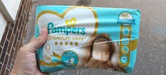Pampers premium 0 (nula)