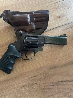 Revolver