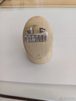 Prsteň z chirurgickej ocele ,swarovski kamienky