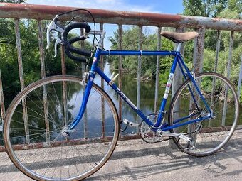 Starý závodný bicykel Favorit f1 tv – 1980, ČSSR