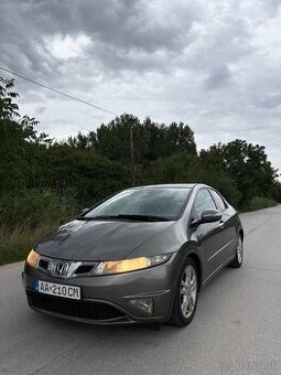 Honda Civic 5DR 1.8