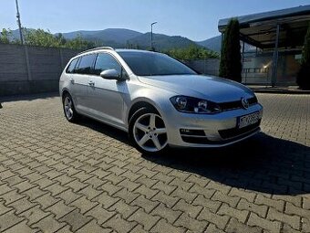 VW GOLF VARIANT 1.6 TDI BMT Comfortline 4MOTION DSG