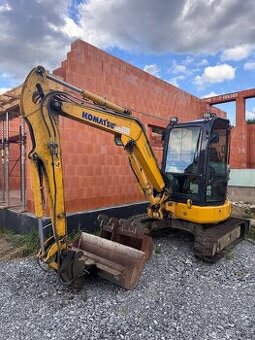 KOMATSU PC35MR-5