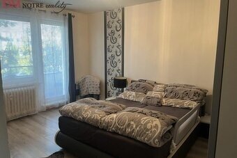 Štýlový trojizbový byt s balkónmi priamo v srdci Lučenca