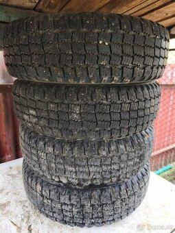 Kolesa Felicia zimné