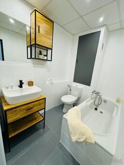 Krásny 1 izbový byt pri centre Trnava.