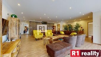 Veľký 6 izb. rodinný dom " SUN 77 " / Sokolovce