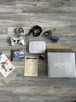 Playstation 1 // PS1 originálne balenie / SCPH-102 /