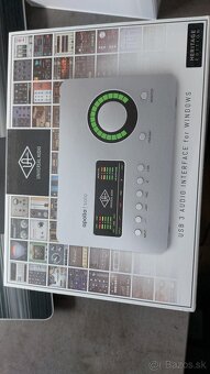 Universal audio solo