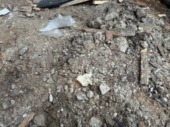 Darujem stavebnú sutť