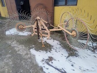 Predám náradie za traktor