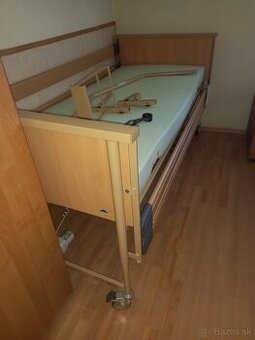Polohovacia elektrická posteľ