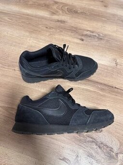 Predám tenisky nike