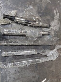 Predam ručne nastavitelne vystružniky