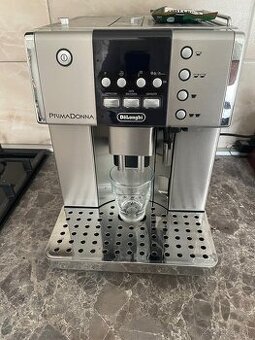 Kávovar Delonghi Primadonna