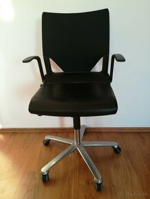kožená ergonomická kancelárska stolička WILKHAHN - 1