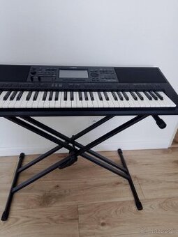 Yamaha SX 700