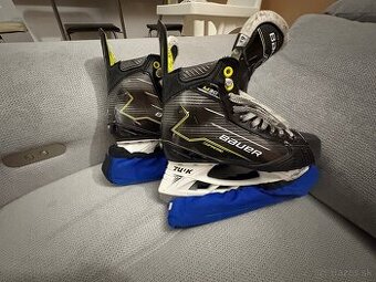 Bauer Supreme M 30