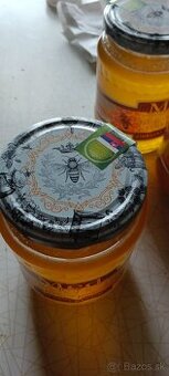 Predám med kvetovy a lucni som registrovaný včelár