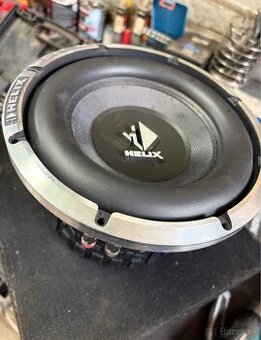 Subwoofer 600W max/ 300W RMS