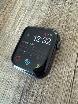 Predám Apple Watch 6 44 mm