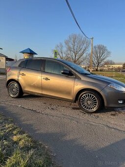 Slovenské auto km len 63245.1.4 benzín 66kw