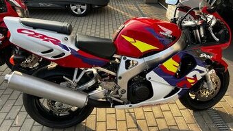 HONDA CBR 900 SC 33