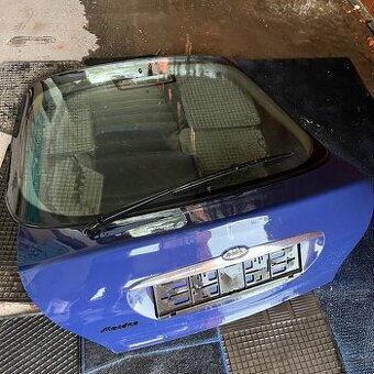 Ford Mondeo Mk1 - 1
