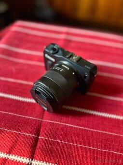 Canon EOS M