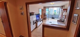 4 izbový byt po rekonštrukcii s parkovacím státím