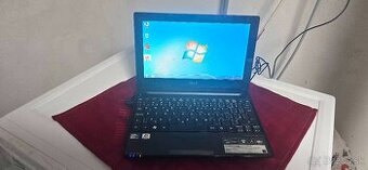 Acer Aspire One D255 - 1
