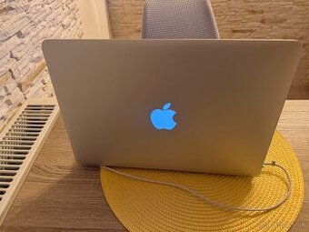 Mac book air 2016 - 1