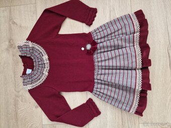 Nádherné šaty 2x 134/140  a 128/134 nové