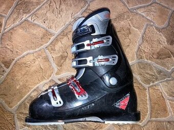 lyžiarky salomon veľkosť 44