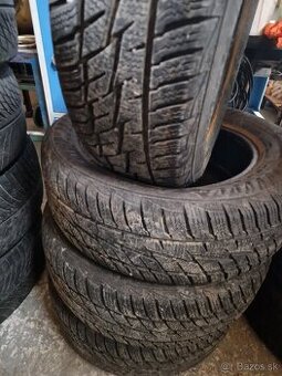Predám zimné pneu Matador 215/60r16