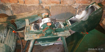 Kladivkový šrotovník