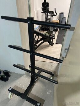 Stojan na kotuce, stromček