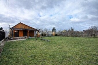 Dobré Reality ponúkajú záhradu s chatkou, Levice