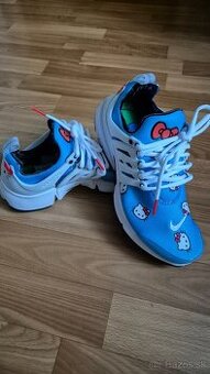 Nike Air Presto QS Hello Kitty