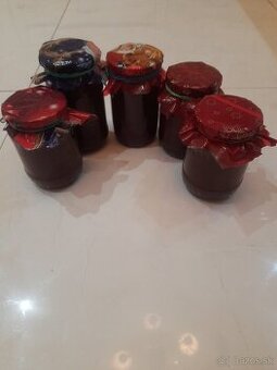 Predam domaci sirup , cerstve sipky,lekvar