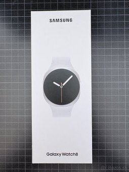 Samsung Galaxy watch 8 LTE Wifi Bluetooth GPS 44mm Silver