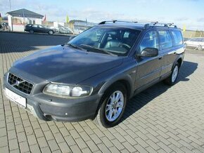 VOLVO XC70 2,4D5 Momentum 136kw bez koroze 12/2005