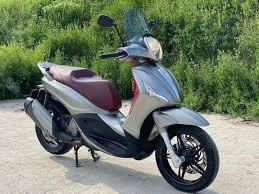 Piaggio Beverly 350 sport touring
