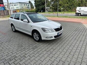 Škoda Octavia 2 1.6tdi Dsg lift