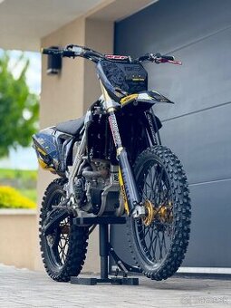 Suzuki RMZ 250